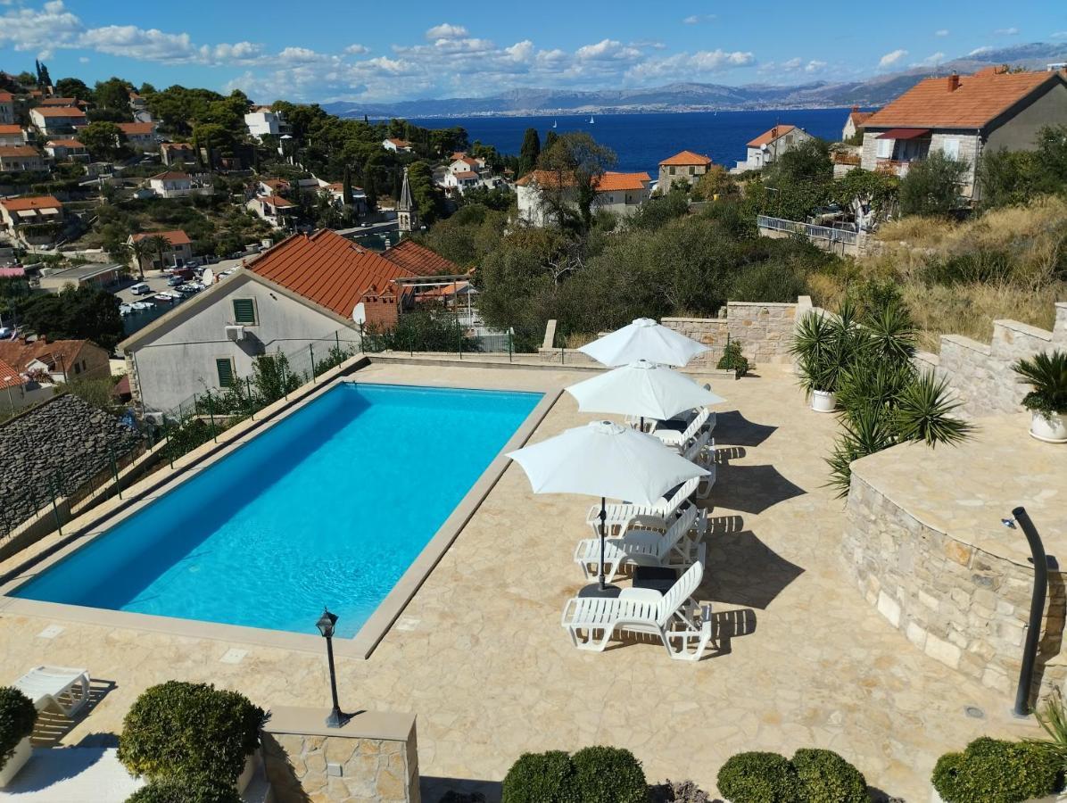 Villa Sanja, Splitska Exterior photo